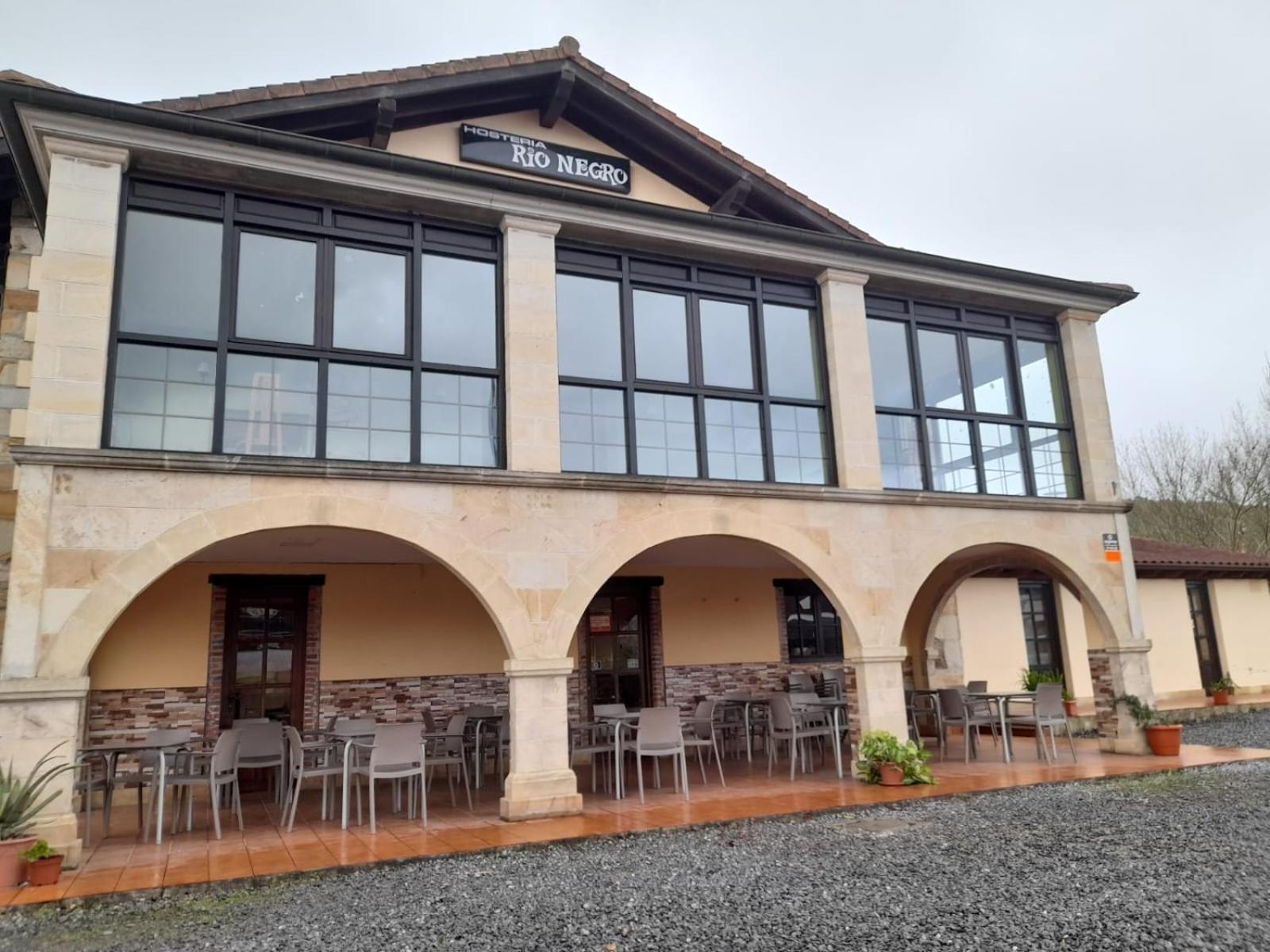 Hosteria Rio Negro Bárcena de Cicero Exteriér fotografie